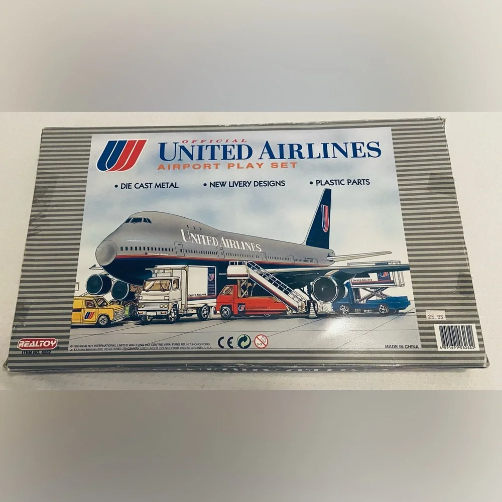 1993 NIB United Airlines Airport Play Set - Toy Vehicles